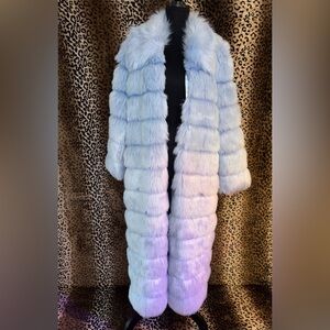 Elegant Faux Fur Coat in Light Blue